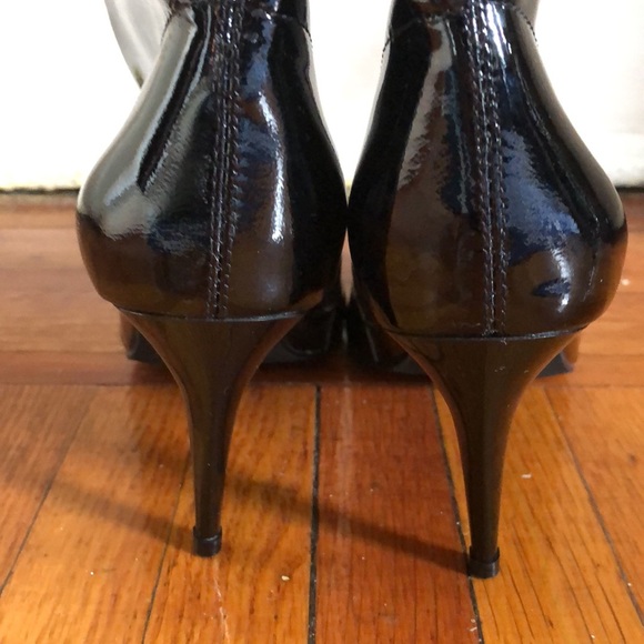 Brand new! Jeffrey Campbell patent leather boots. - Picture 2 of 2